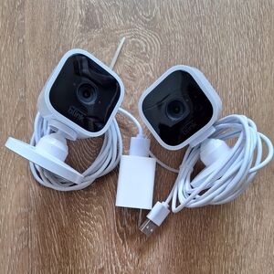 Blink Mini Security Cameras with Cables & Adapter